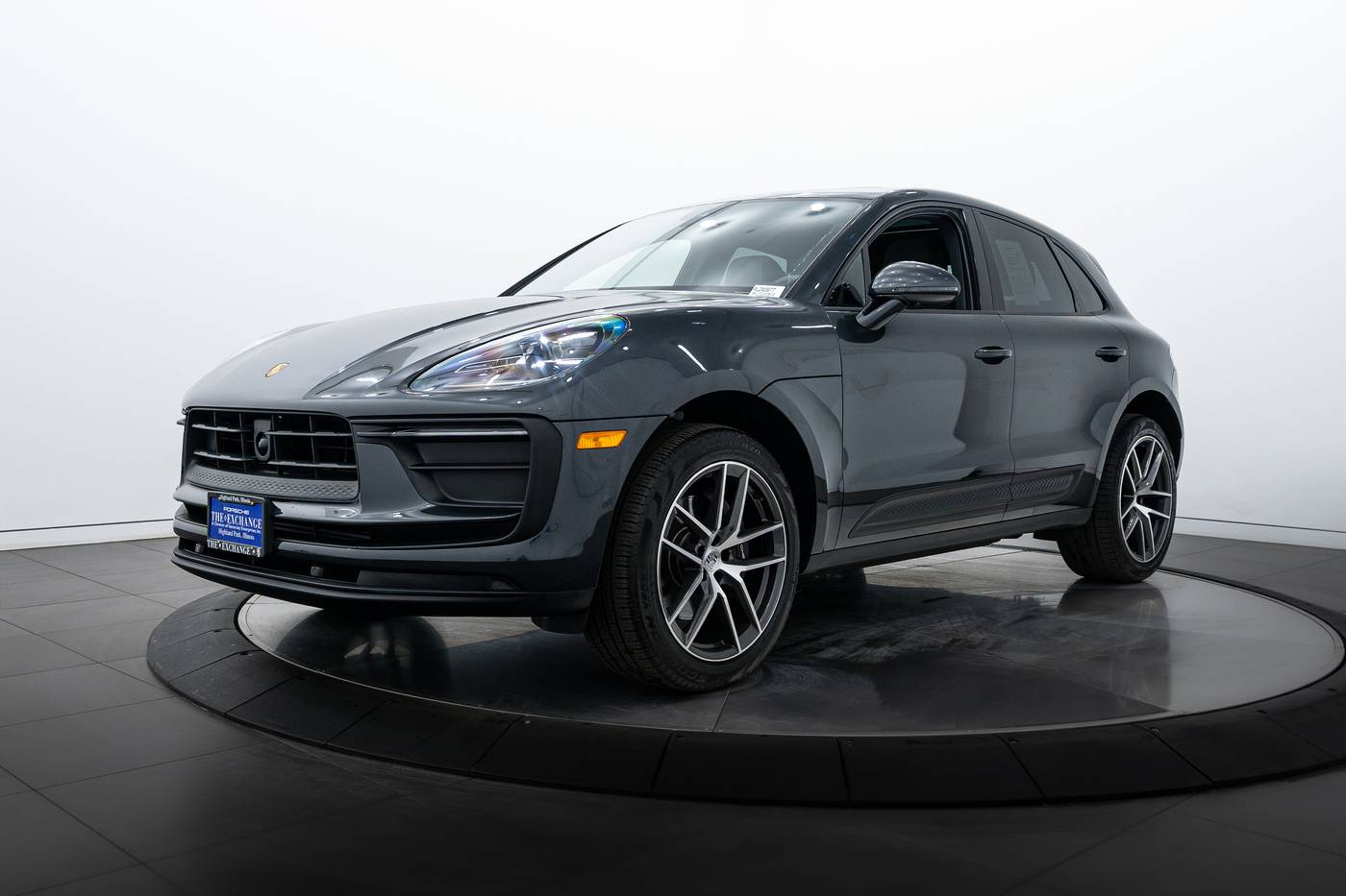 2024 Porsche Macan Standard — SUV — 3,338 mi — Highland Park, IL