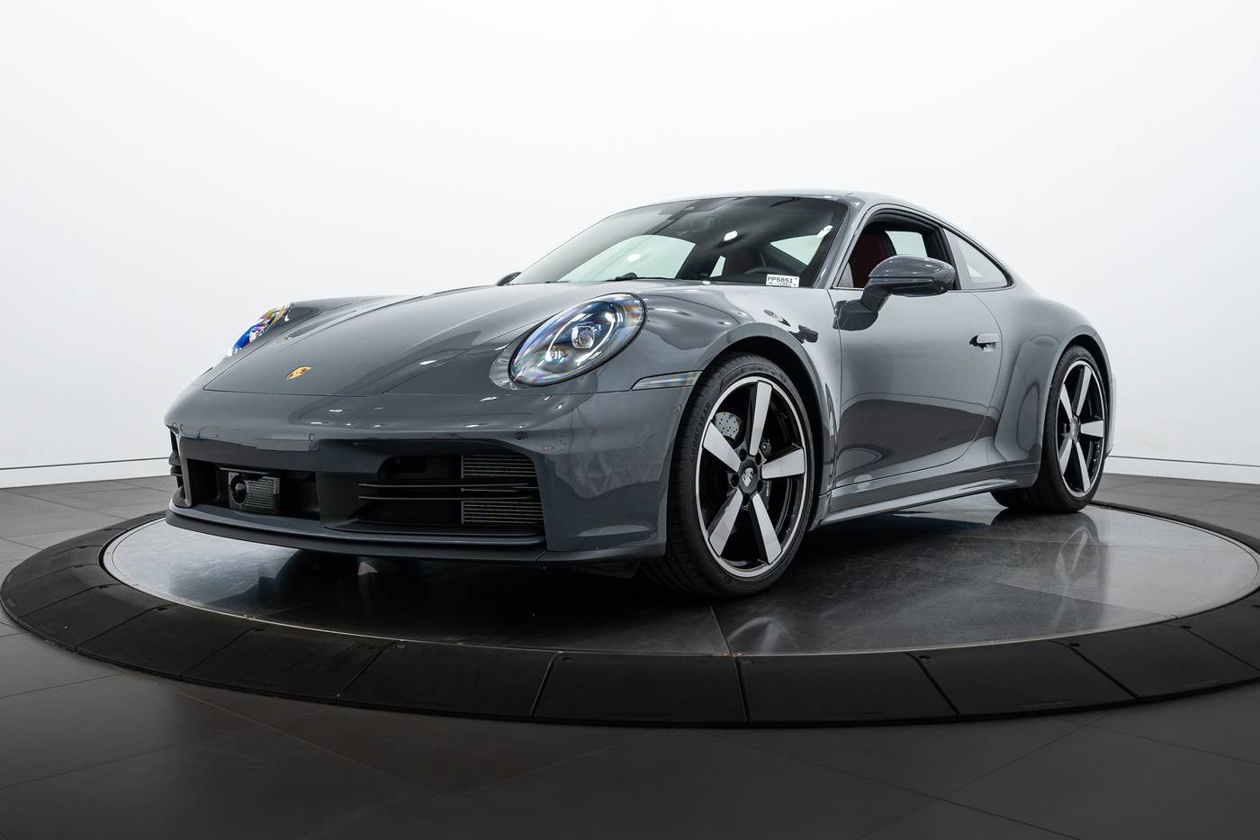 2025 Porsche 911 Carrera — Coupe — 3,065 mi — Highland Park, IL