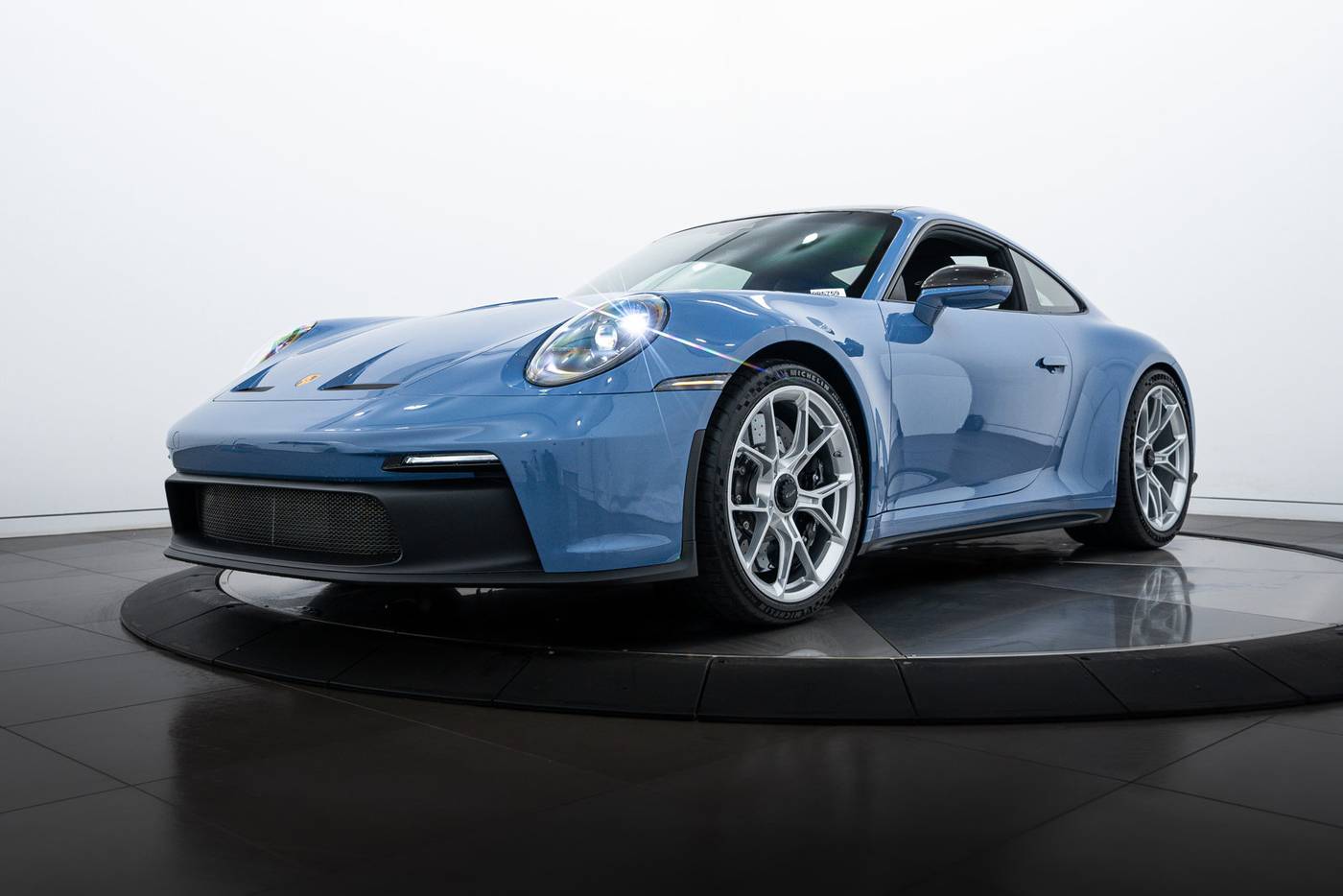 2023 Porsche 911 GT3 — Coupe — 4,622 mi — Highland Park, IL