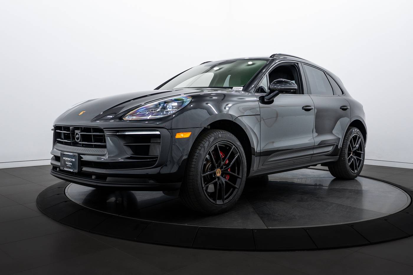 2024 Porsche Macan S — SUV — 6,479 mi — Highland Park, IL