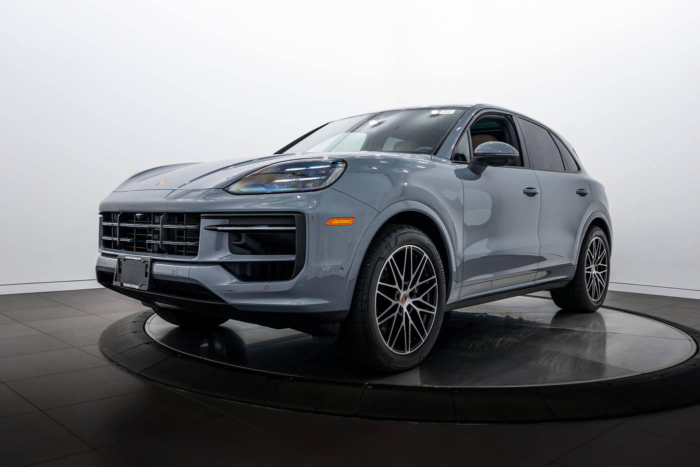 2026 Porsche Cayenne Cayenne — SUV — 3,120 mi — Highland Park, IL