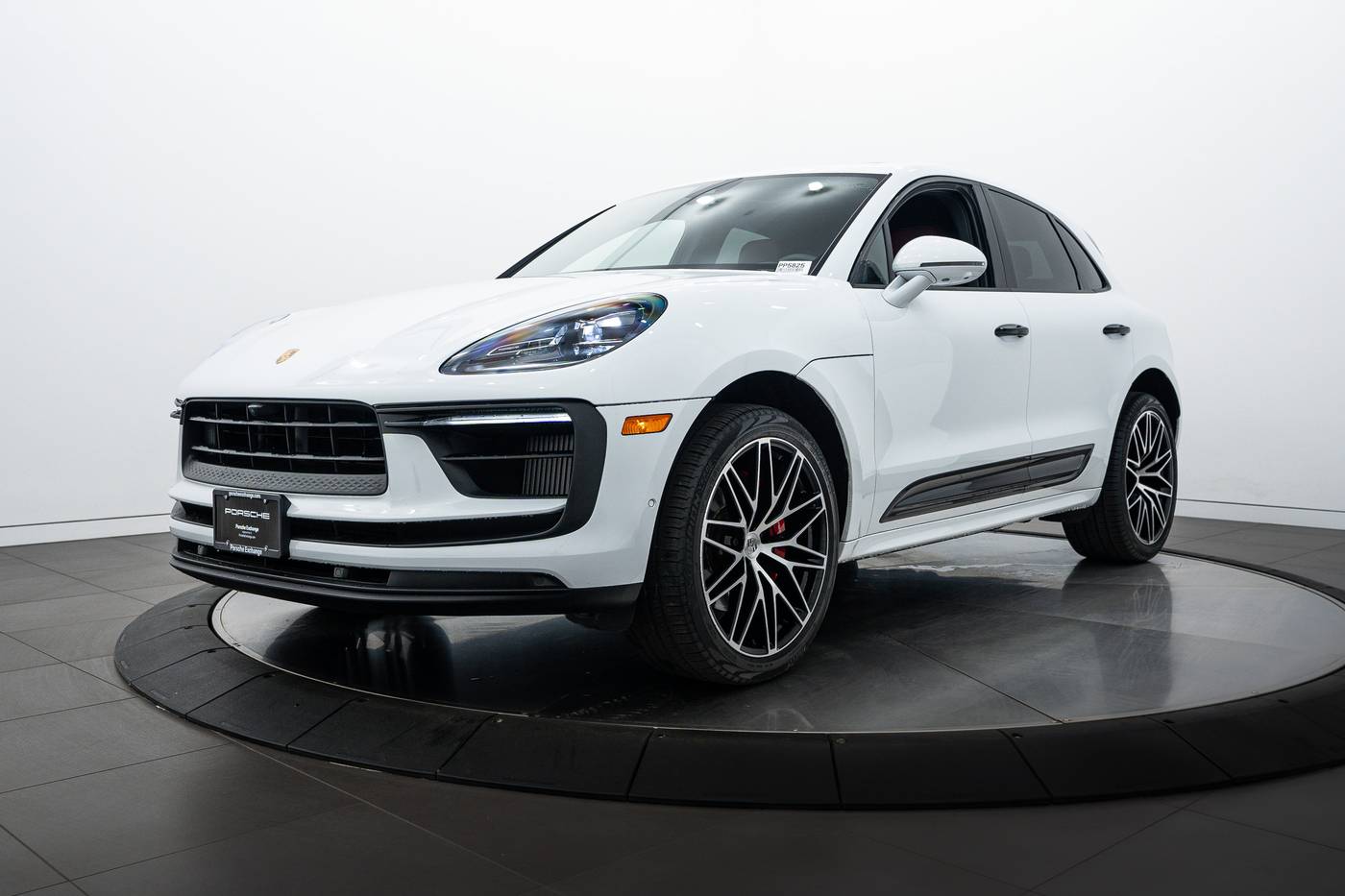 2022 Porsche Macan S — SUV — 26,321 mi — Highland Park, IL