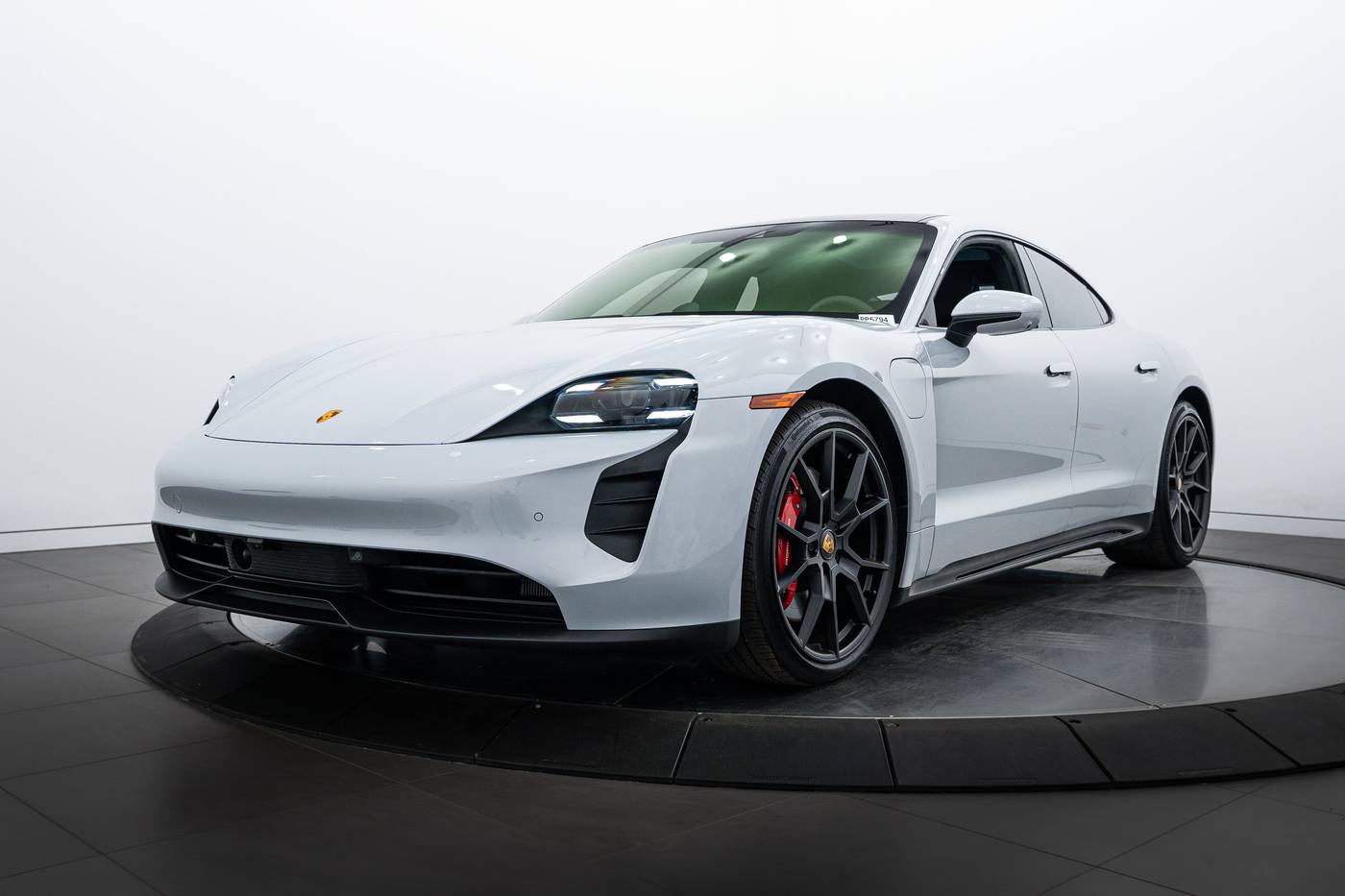 2023 Porsche Taycan GTS — Sedan — 16,716 mi — Highland Park, IL