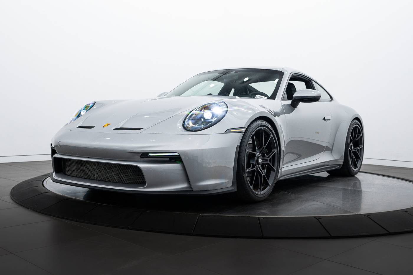 2022 Porsche 911 GT3 — Coupe — 5,509 mi — Highland Park, IL