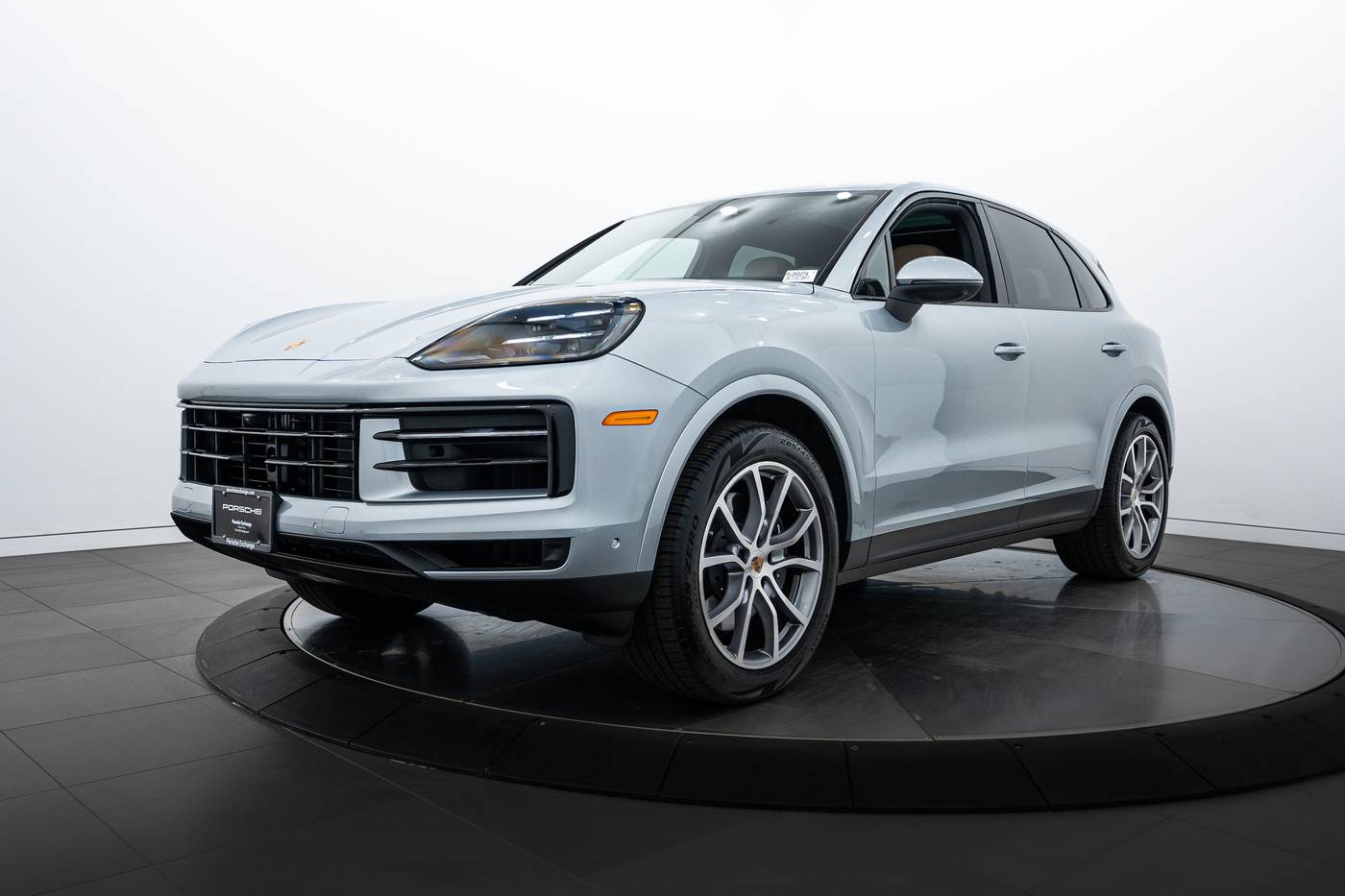2025 Porsche Cayenne Cayenne — SUV — 4,120 mi — Highland Park, IL