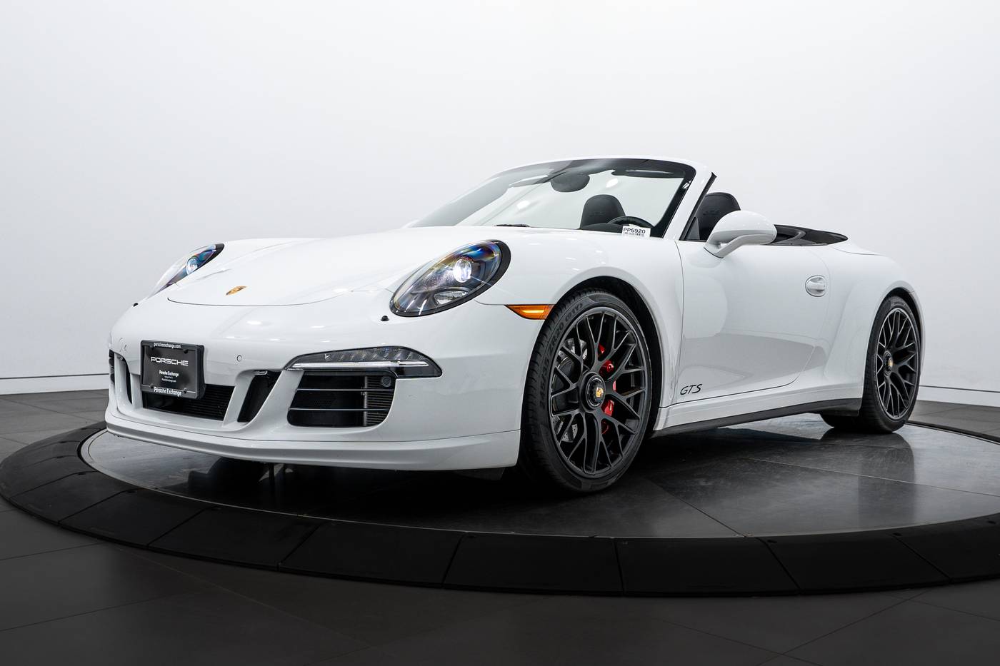 2015 Porsche 911 Carrera GTS — Convertible — 31,167 mi — Highland Park, IL
