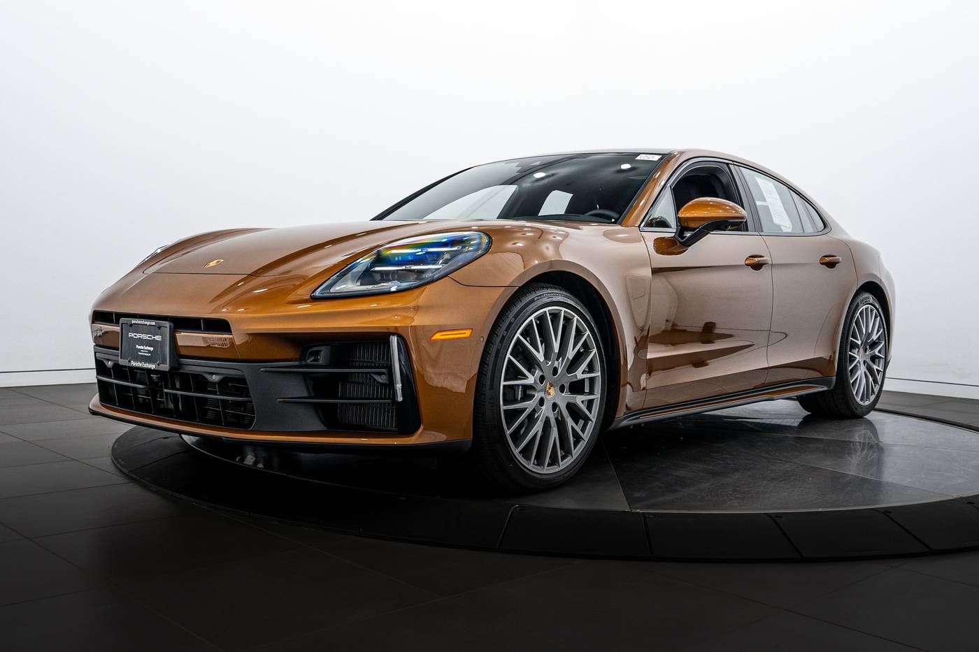 2024 Porsche Panamera 4 — Hatchback — 3,039 mi — Highland Park, IL