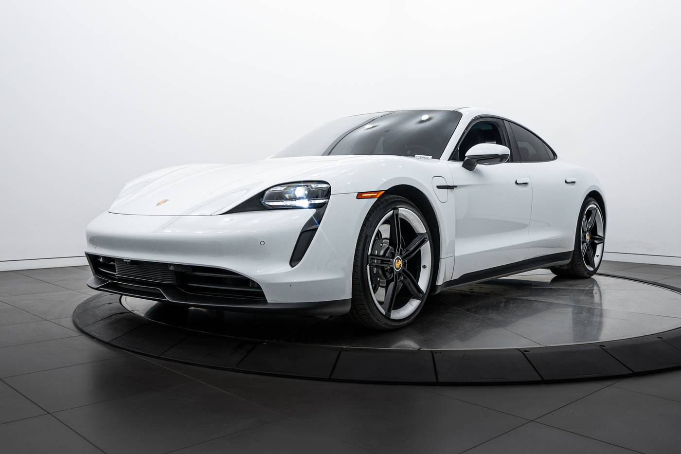 2021 Porsche Taycan 4S — Sedan — 39,571 mi — Highland Park, IL