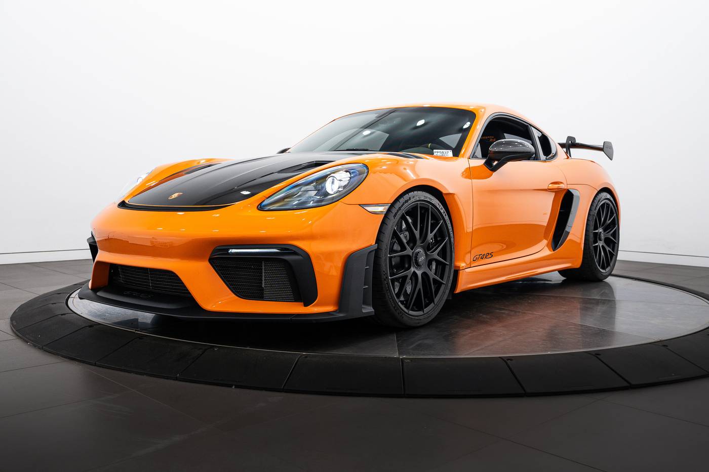 2023 Porsche 718 Cayman GT4 RS — Coupe — 1,285 mi — Highland Park, IL