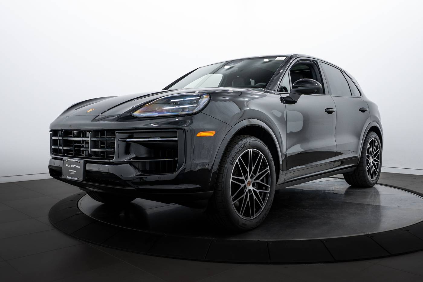 2025 Porsche Cayenne Cayenne — SUV — 3,765 mi — Highland Park, IL
