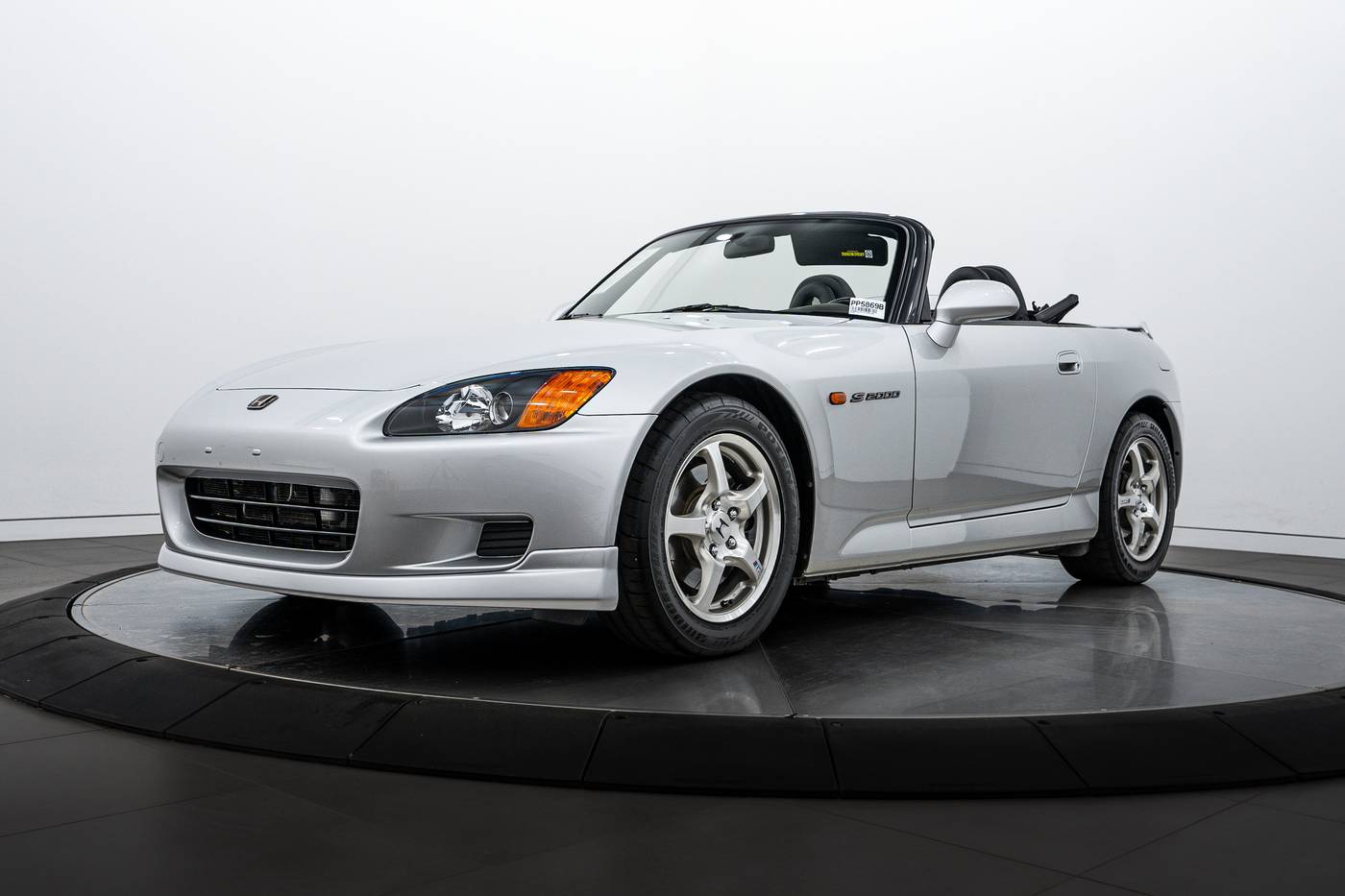 2002 Honda S2000 Base — Convertible — 14,938 mi — Highland Park, IL