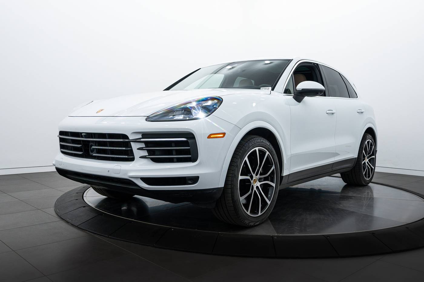 2023 Porsche Cayenne Standard — SUV — 35,853 mi — Highland Park, IL