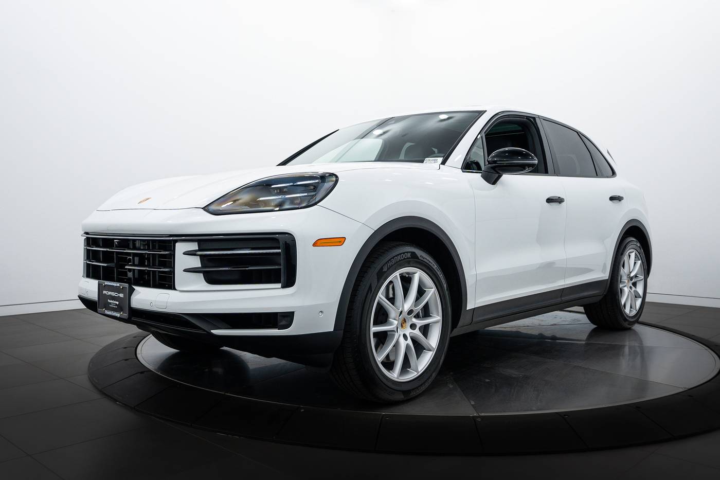 2024 Porsche Cayenne Standard — SUV — 7,786 mi — Highland Park, IL