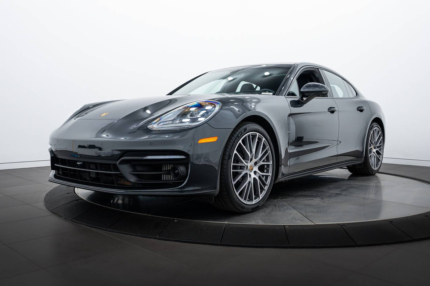 2022 Porsche Panamera 4 — Hatchback — 32,312 mi — Highland Park, IL