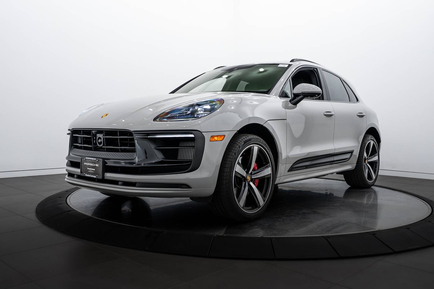 2025 Porsche Macan S — SUV — 3,456 mi — Highland Park, IL