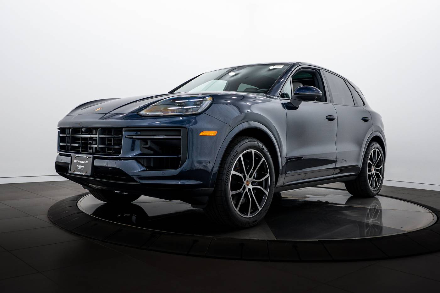 2026 Porsche Cayenne Cayenne — SUV — 2,587 mi — Highland Park, IL
