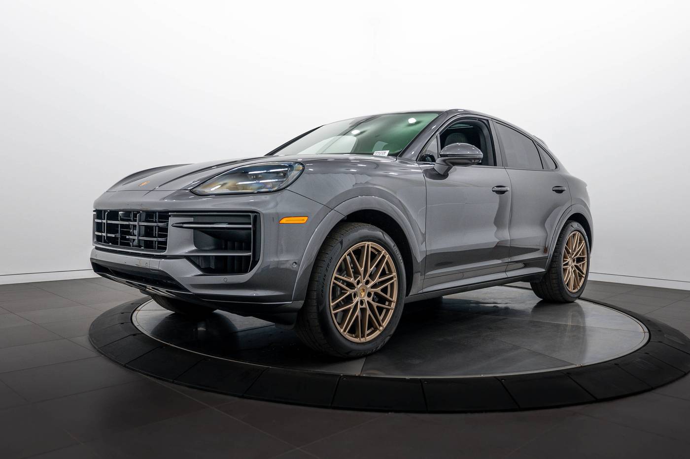 2024 Porsche Cayenne S