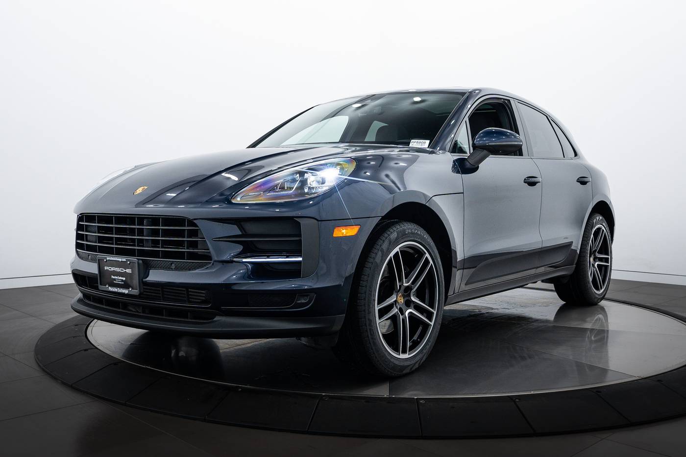 2019 Porsche Macan Standard — SUV — 24,071 mi — Highland Park, IL