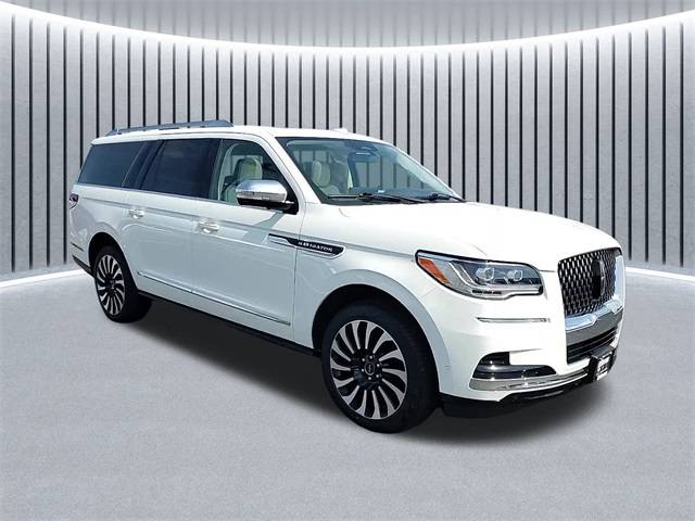 2022 Lincoln Navigator Black Label — SUV — 41,100 mi — Hodgkins, IL