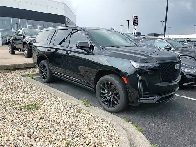 2023 Cadillac Escalade Sport Platinum — SUV — 39,569 mi — Hodgkins, IL
