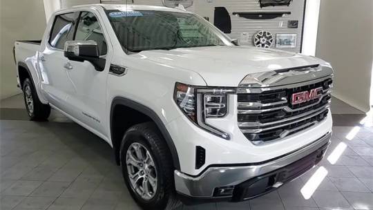 2024 GMC Sierra 1500 SLT — Pickup Truck — 19,311 mi — Hodgkins, IL