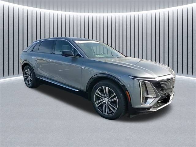 2023 Cadillac LYRIQ Luxury — SUV — 11,730 mi — Hodgkins, IL