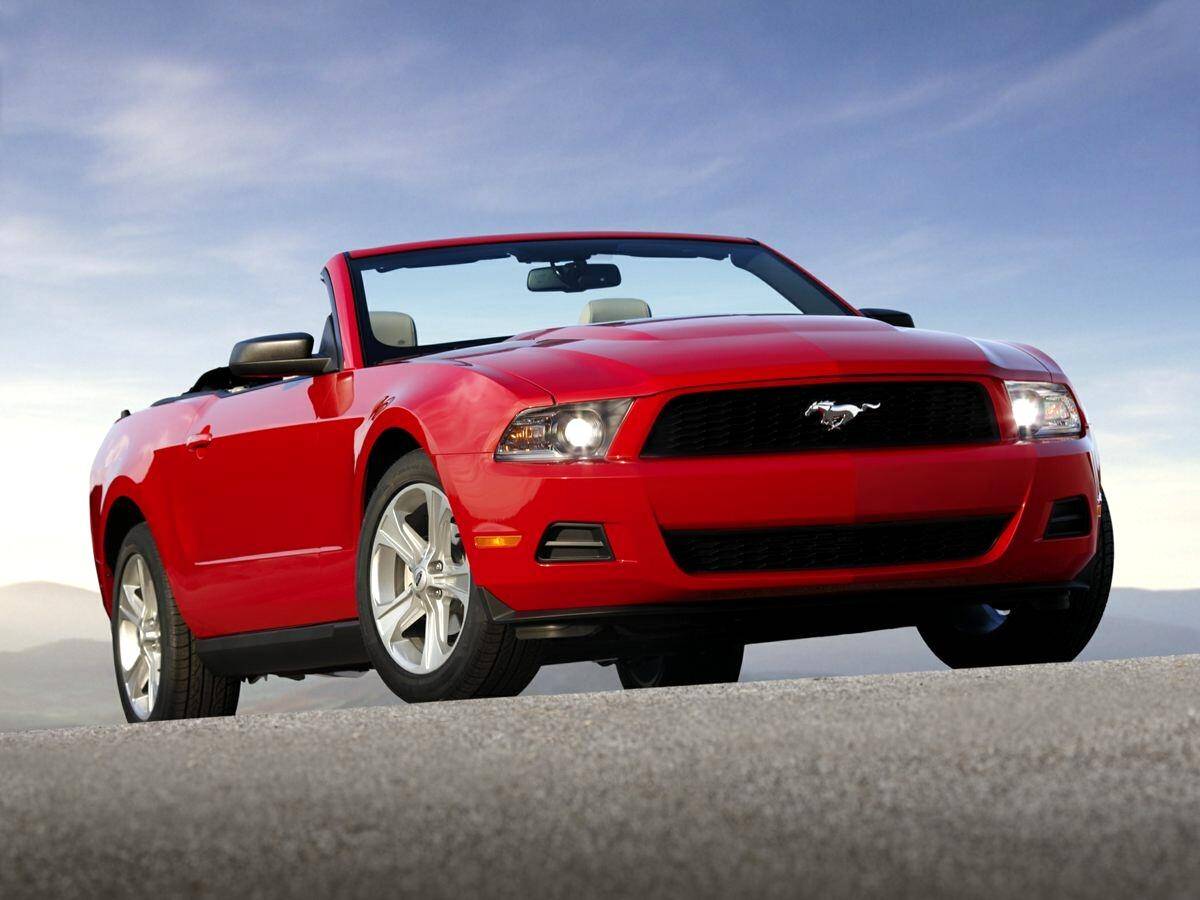 2012 Ford Mustang V6 — Convertible — 137,337 mi — Bethlehem, PA