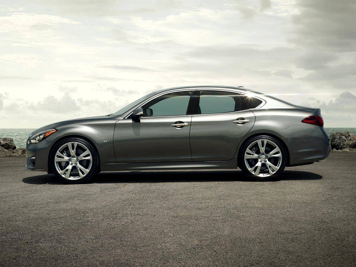 2016 INFINITI Q70 3.7x — Sedan — 83,063 mi — Bethlehem, PA