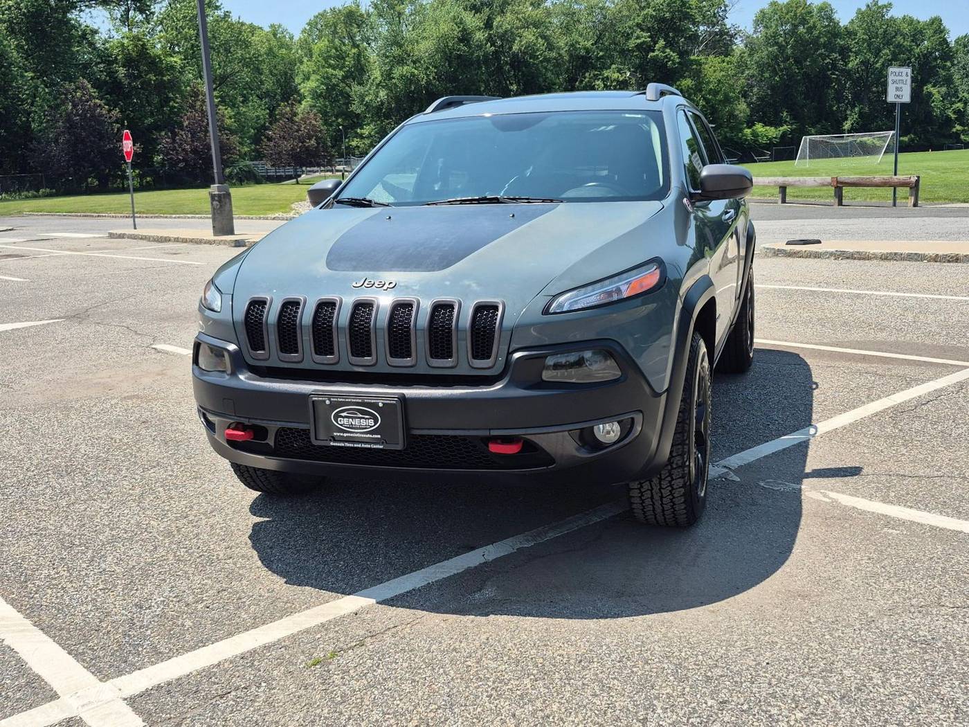 2014 Jeep Cherokee Trailhawk — SUV — 100,015 mi — Elizabeth, NJ