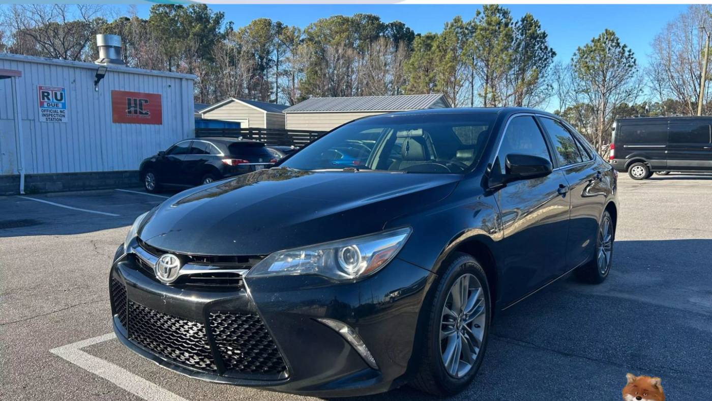 2015 Toyota Camry SE — Sedan — 133,005 mi — Raleigh, NC