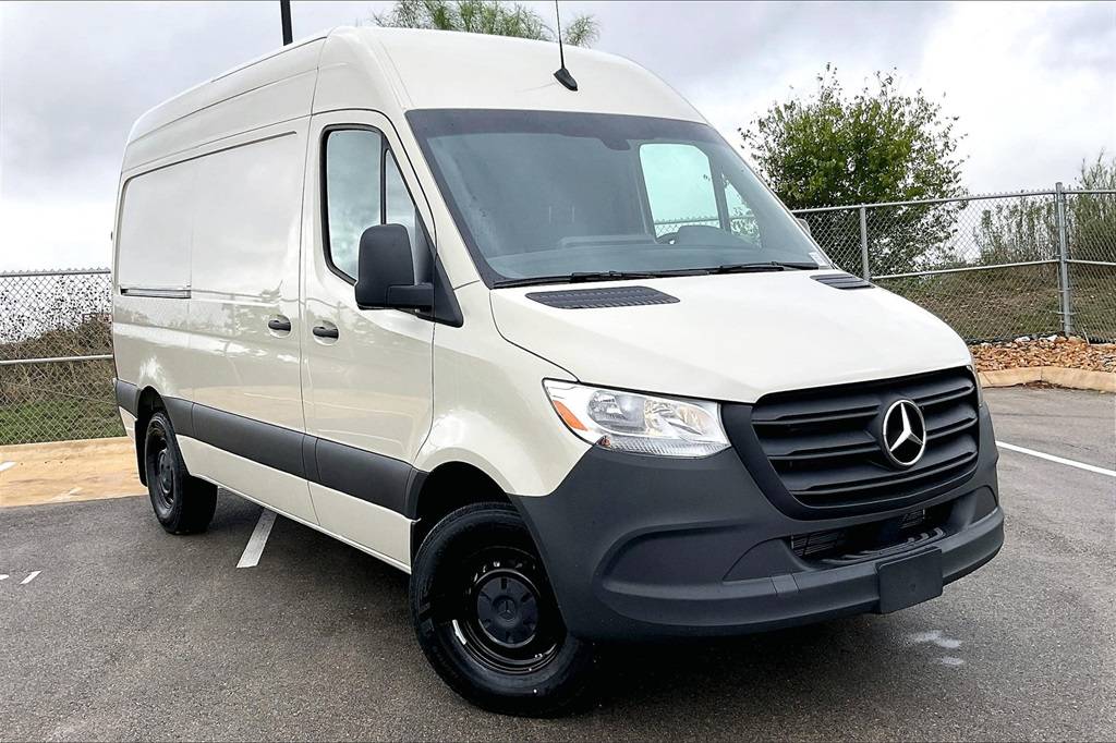2024 Mercedes-Benz Sprinter Cargo Van 2500 — Cargo Van — 10 mi — Selma, TX