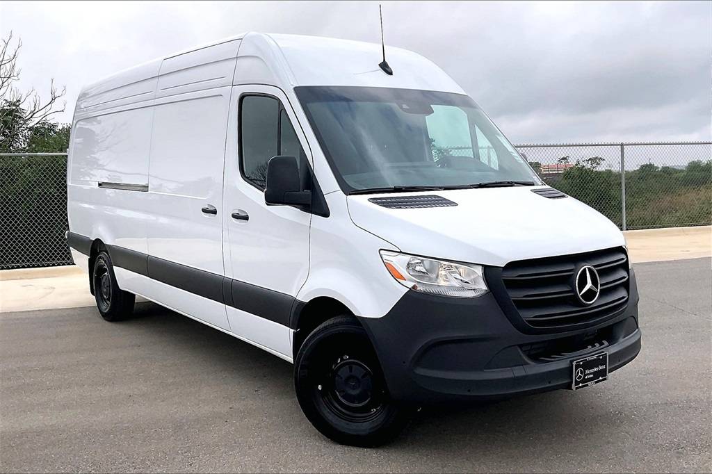 2024 Mercedes-Benz Sprinter Cargo Van 2500 — Cargo Van — 11 mi — Selma, TX