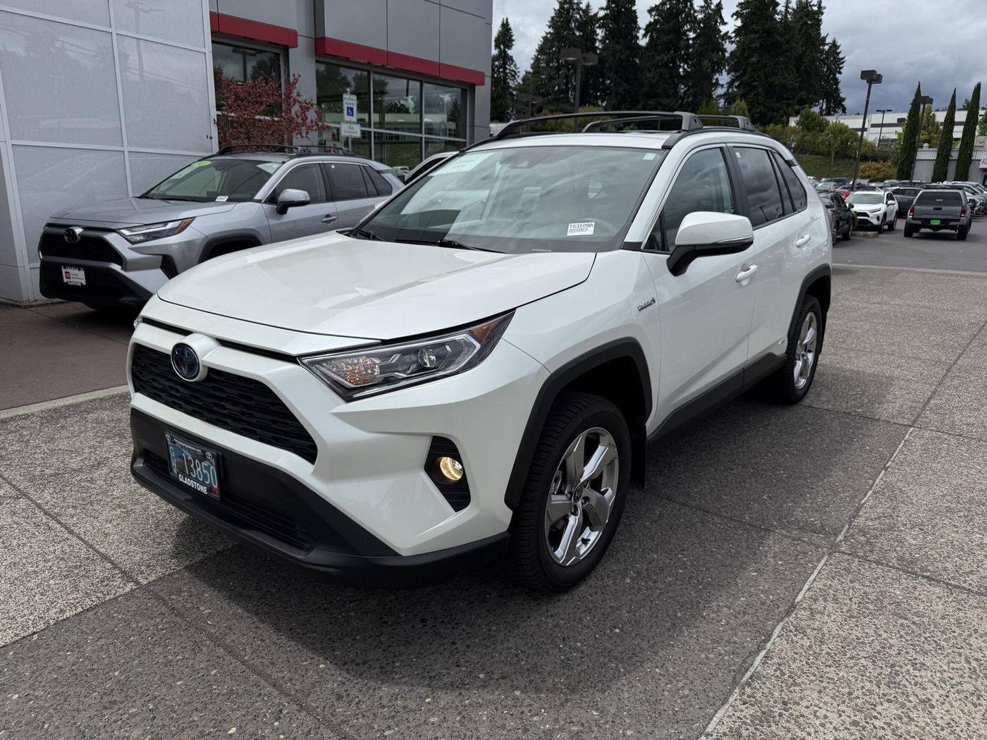 2021 Toyota RAV4 Hybrid XLE Premium — SUV — 44,000 mi — Gladstone, OR