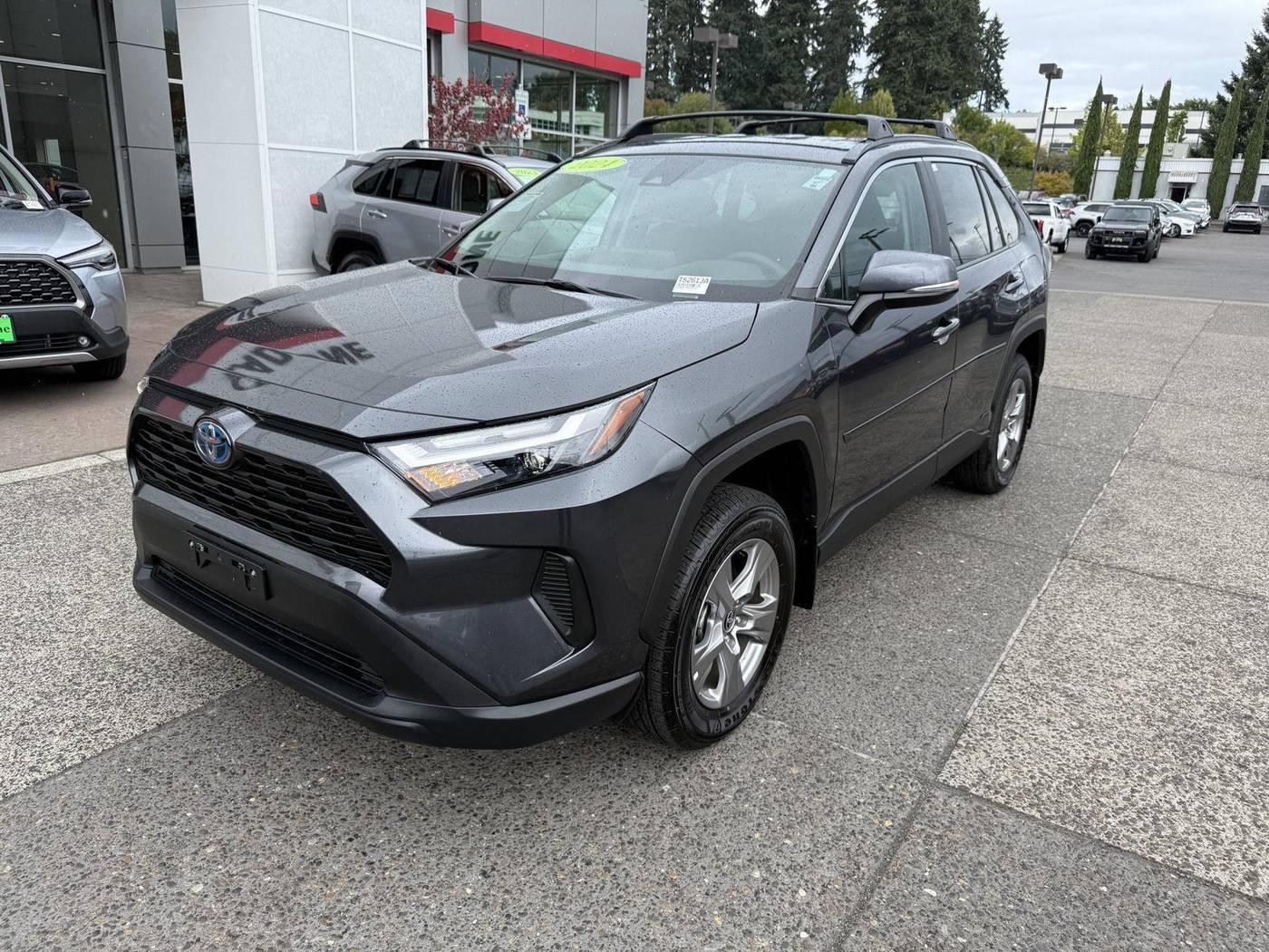 2024 Toyota RAV4 Hybrid XLE — SUV — 8,152 mi — Gladstone, OR
