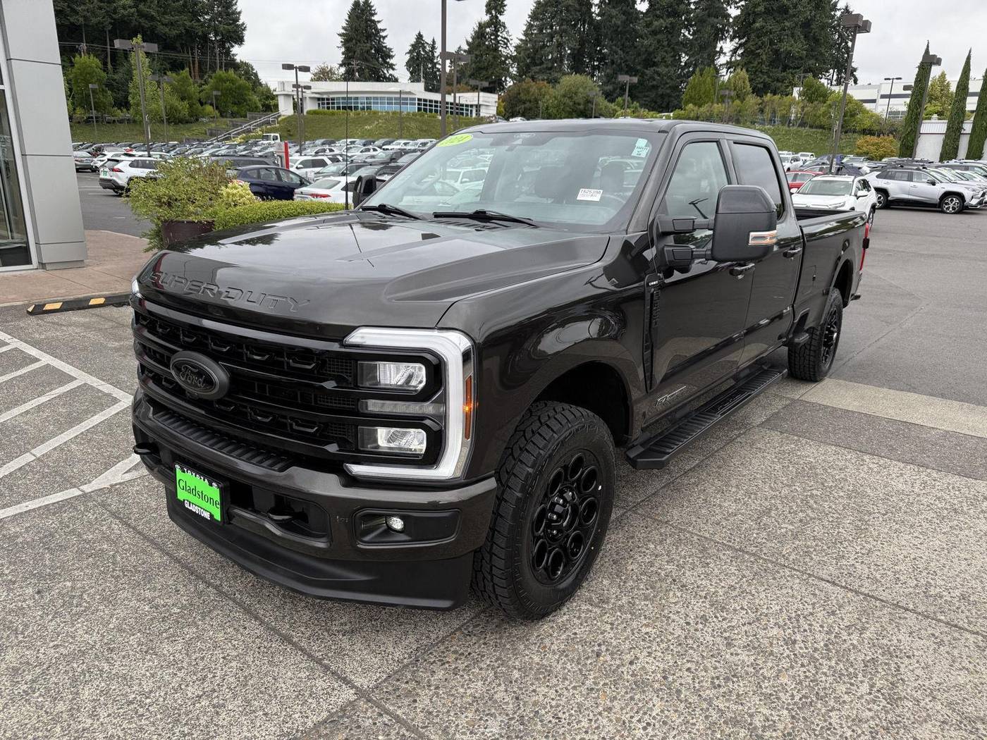 2024 Ford Super Duty F-350 LARIAT — Pickup Truck — 55,845 mi — Gladstone, OR