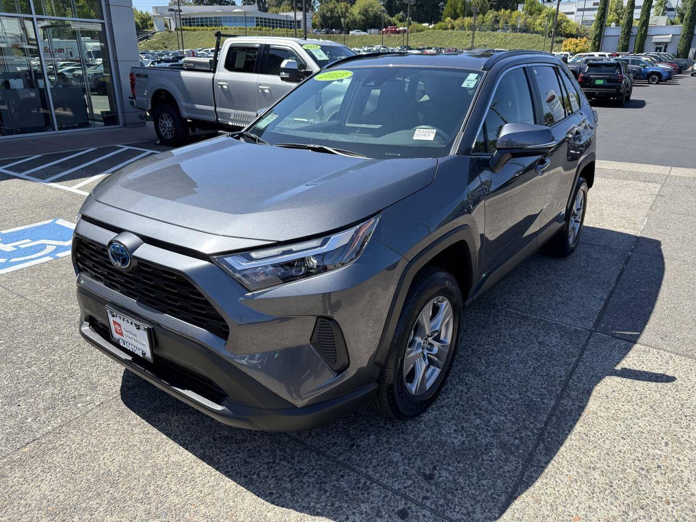 2023 Toyota RAV4 Hybrid LE — SUV — 18,521 mi — Gladstone, OR