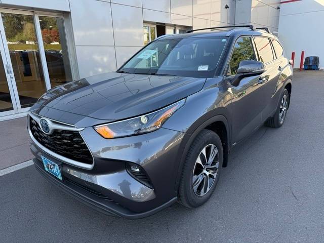 2022 Toyota Highlander Hybrid XLE — SUV — 31,408 mi — Gladstone, OR