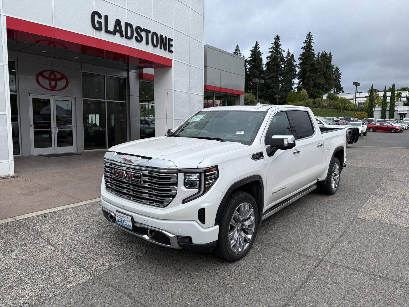 2023 GMC Sierra 1500 Denali — Pickup Truck — 21,156 mi — Gladstone, OR
