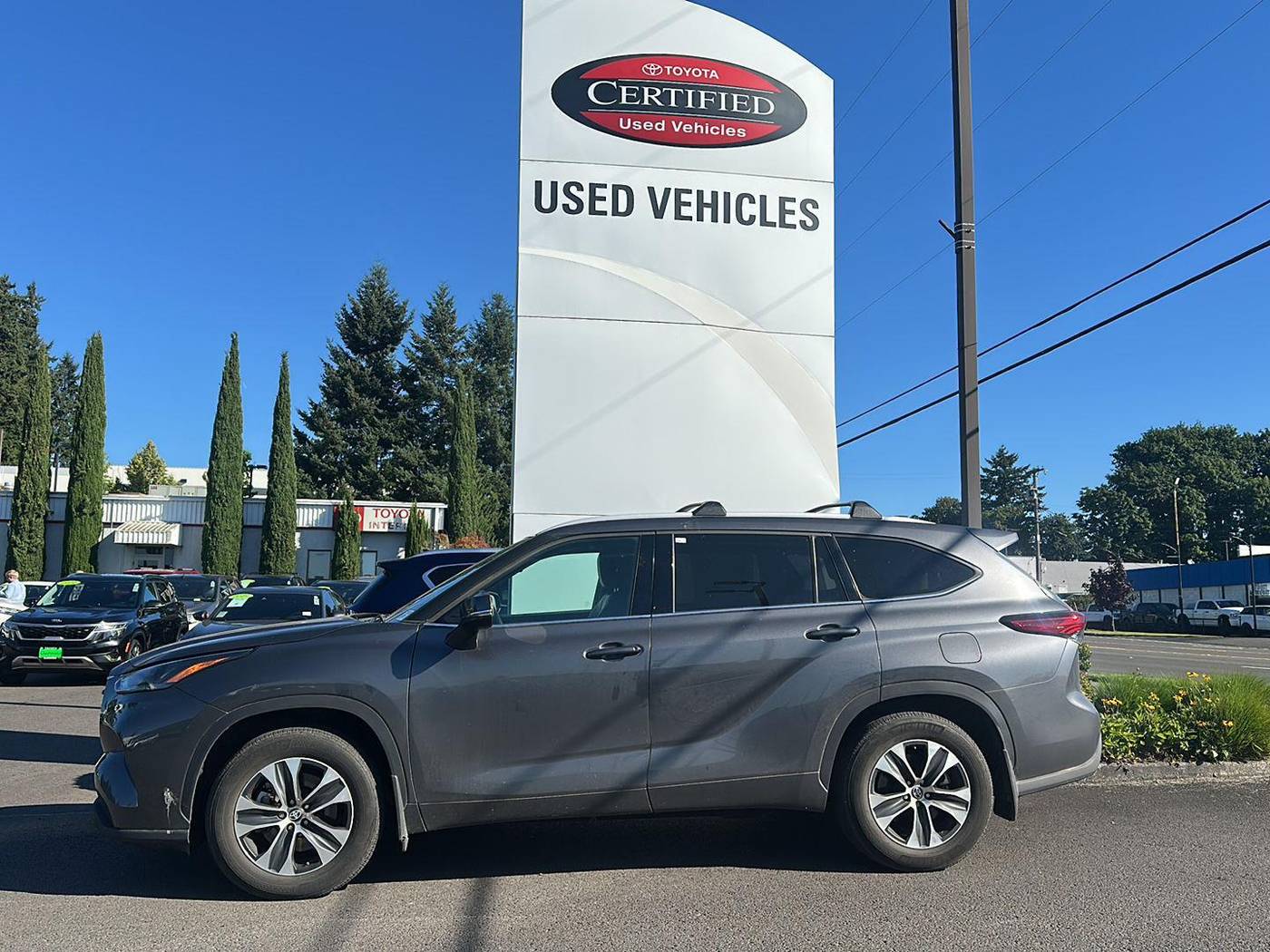 2022 Toyota Highlander XLE — SUV — 37,014 mi — Gladstone, OR