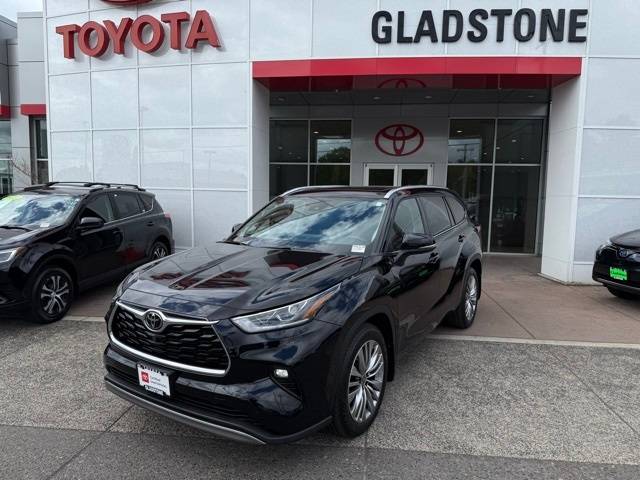 2022 Toyota Highlander Platinum — SUV — 50,332 mi — Gladstone, OR