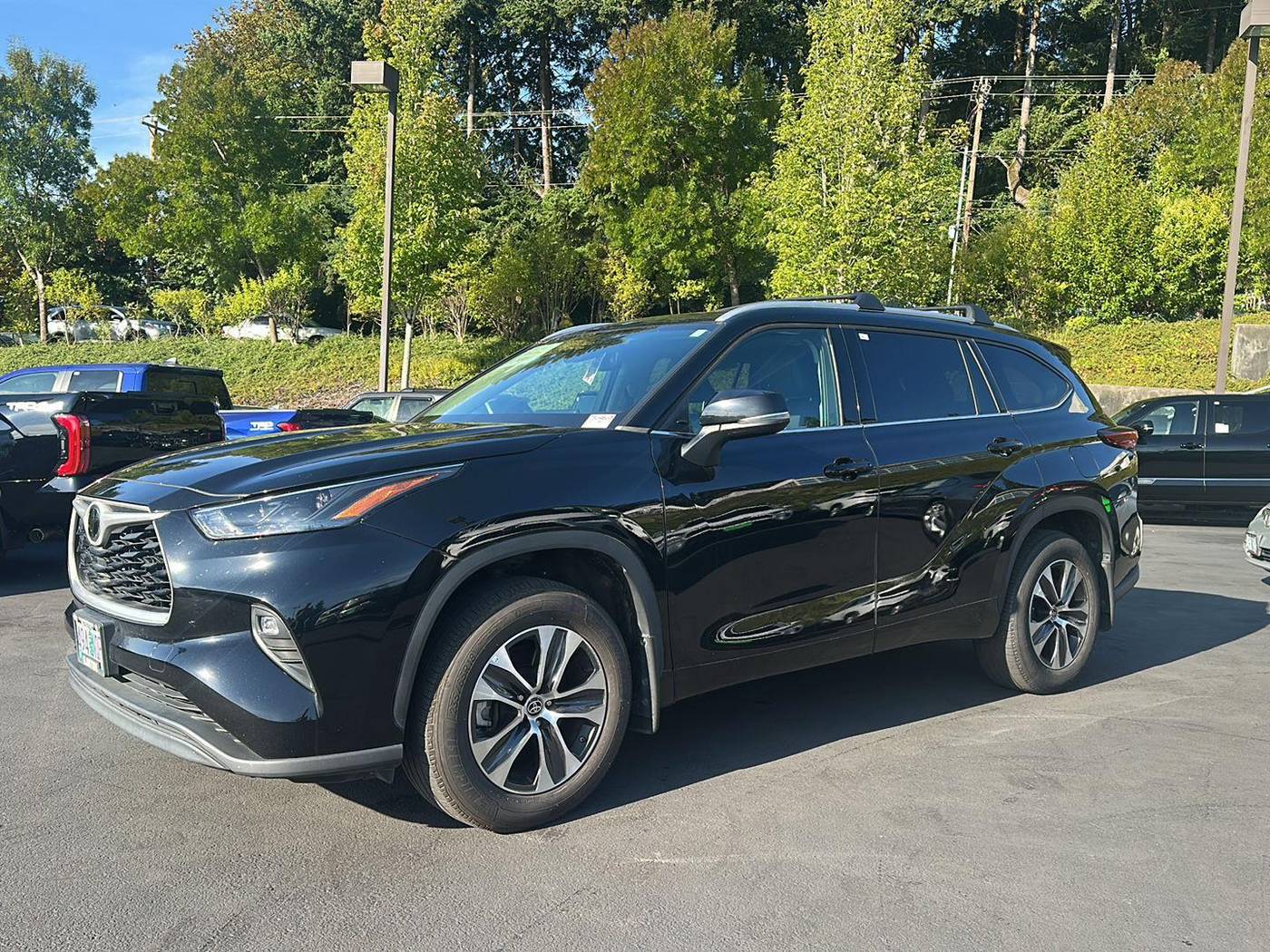 2022 Toyota Highlander XLE — SUV — 49,545 mi — Gladstone, OR