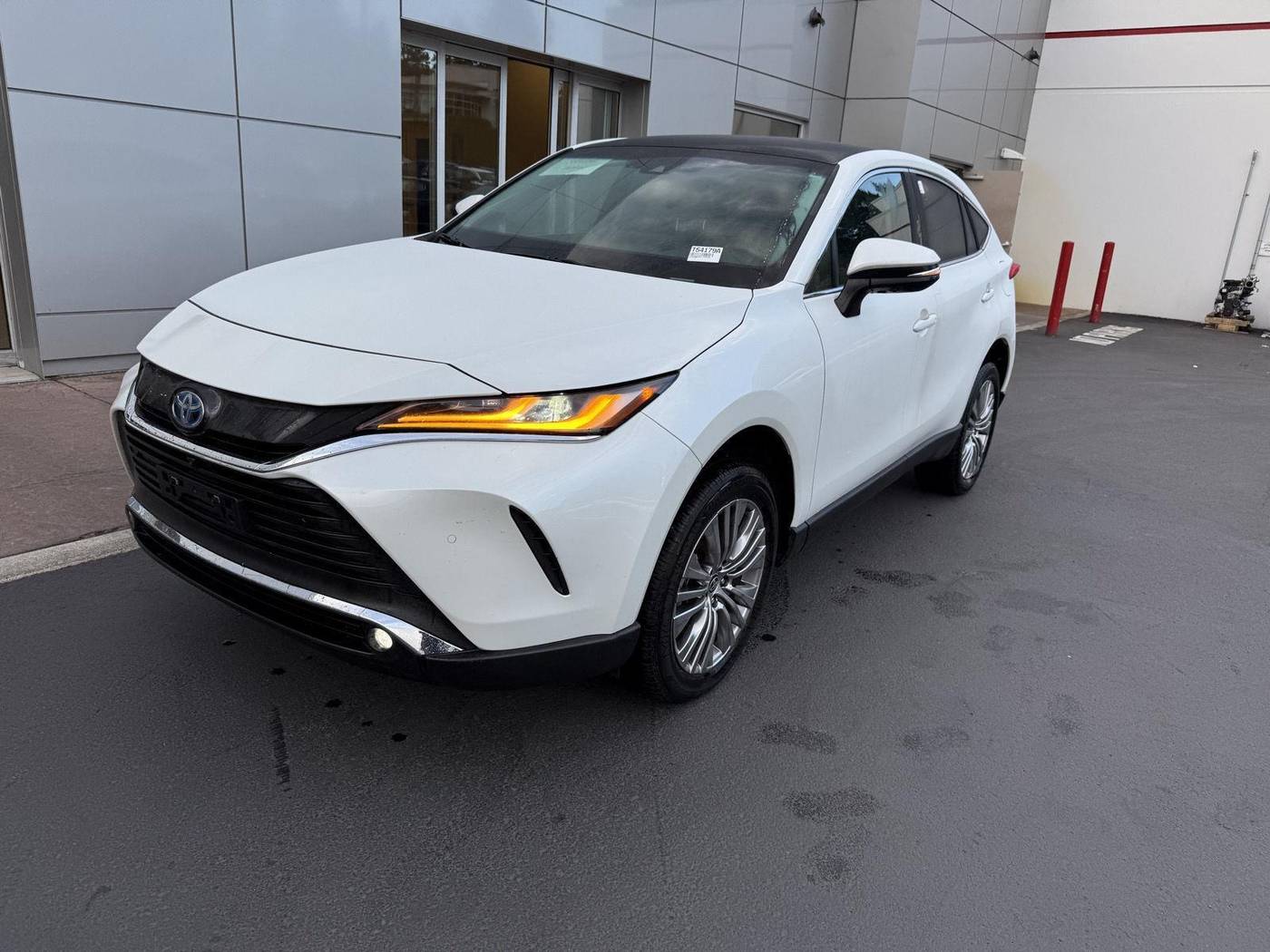 2024 Toyota Venza Limited — SUV — 20,182 mi — Gladstone, OR