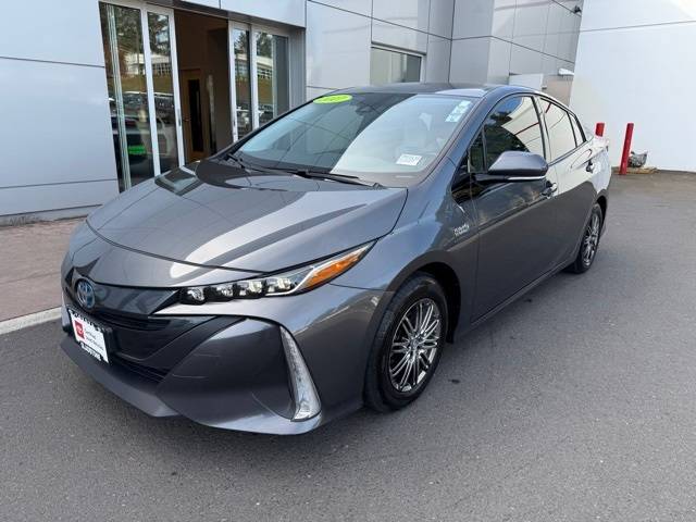 2017 Toyota Prius Prime Plus — Hatchback — 68,026 mi — Gladstone, OR