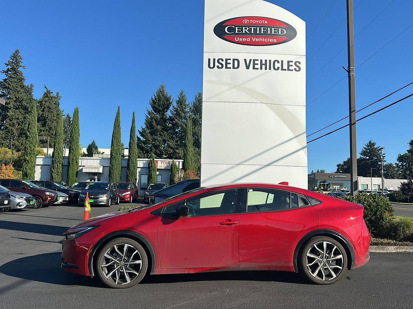2024 Toyota Prius Prime XSE — Hatchback — 10,336 mi — Gladstone, OR