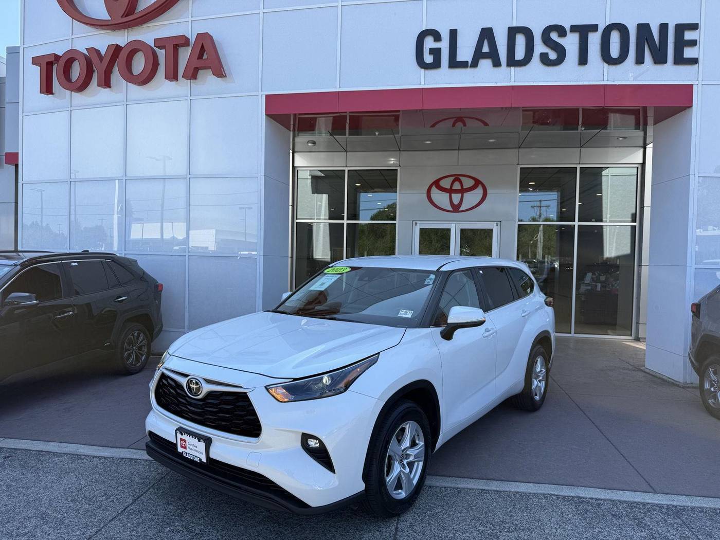2023 Toyota Highlander LE — SUV — 50,312 mi — Gladstone, OR
