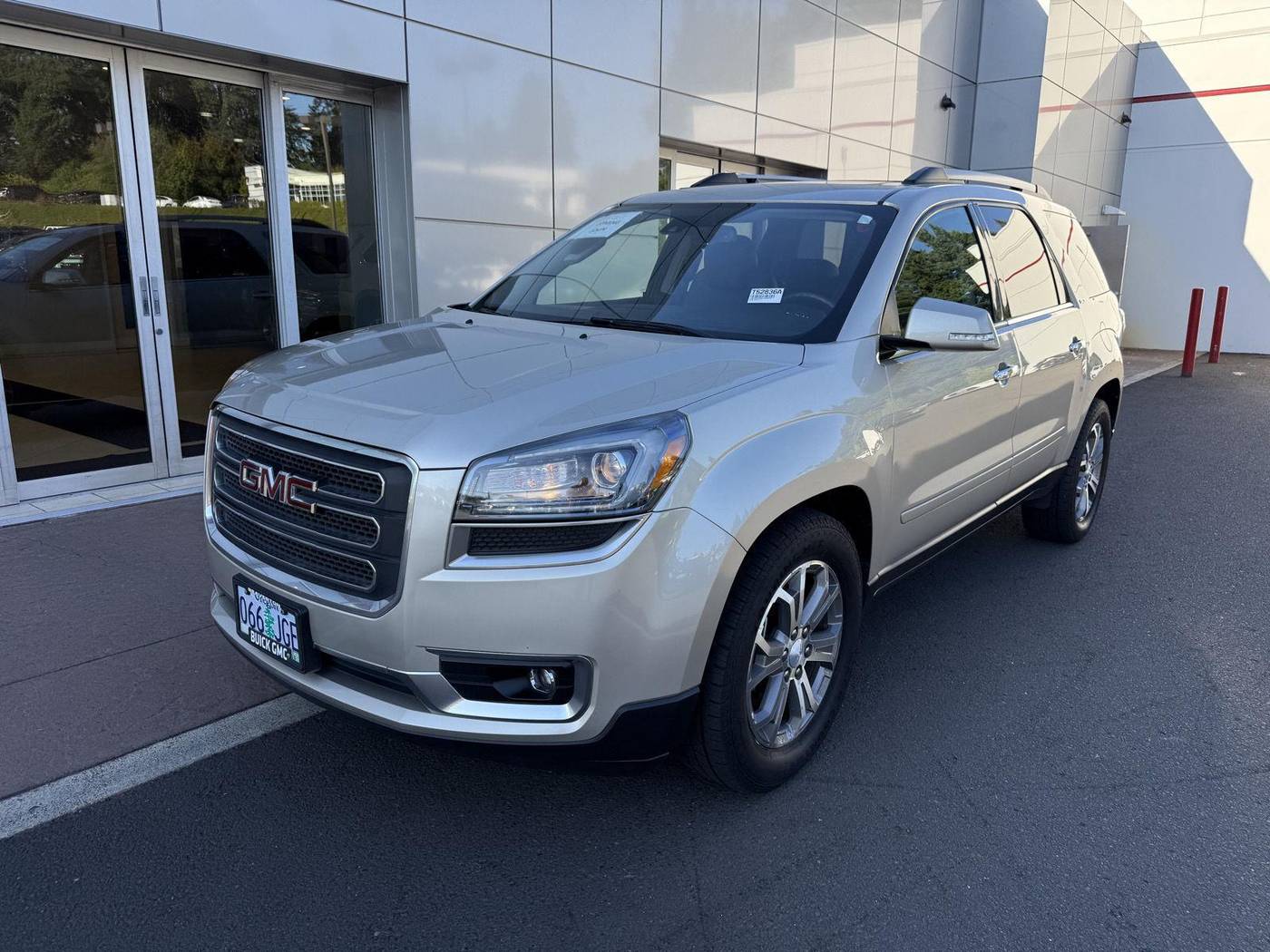 2016 GMC Acadia SLT — SUV — 94,078 mi — Gladstone, OR