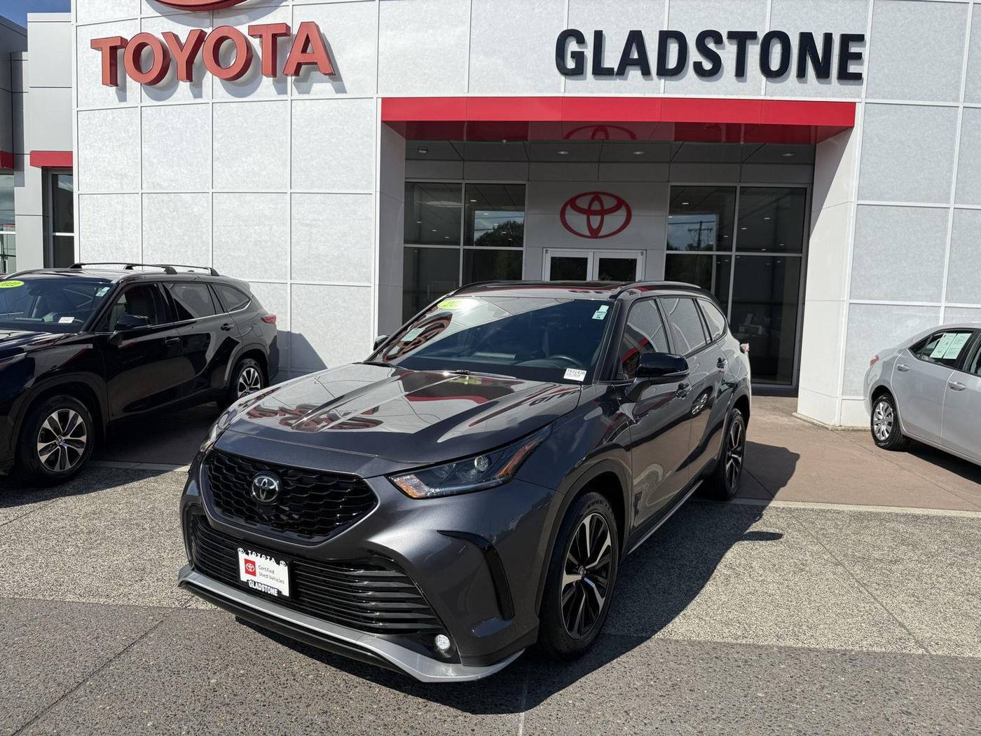 2022 Toyota Highlander XSE — SUV — 17,640 mi — Gladstone, OR