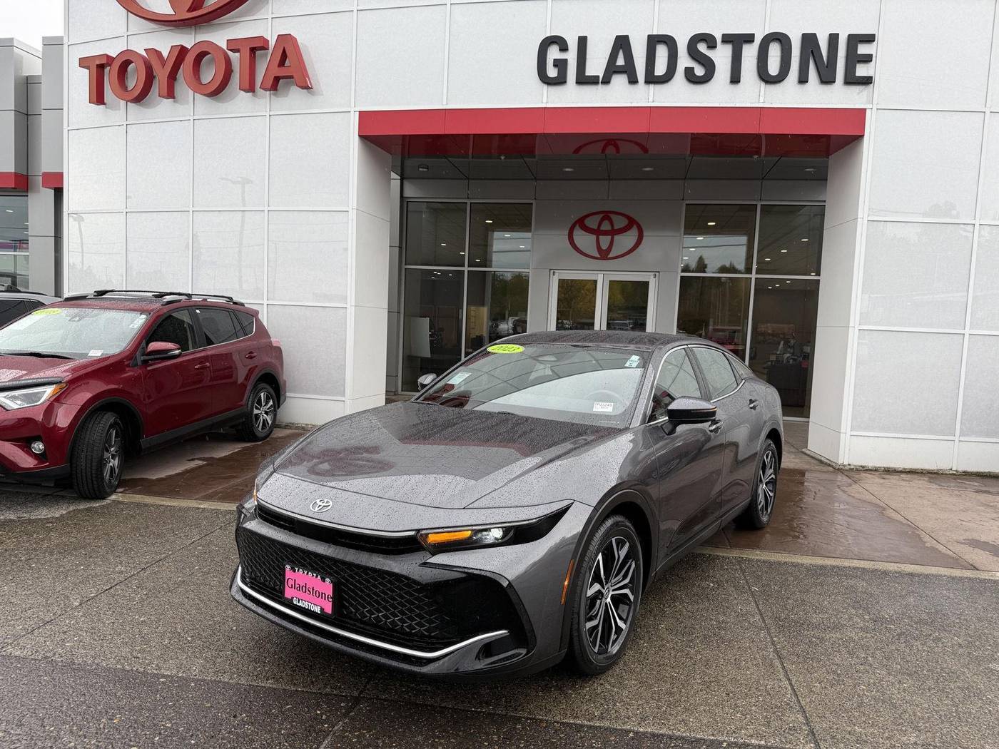 2023 Toyota Crown XLE — Sedan — 27,649 mi — Gladstone, OR