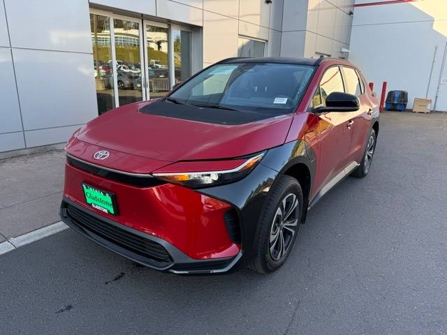 2025 Toyota bZ4X XLE — SUV — 444 mi — Gladstone, OR