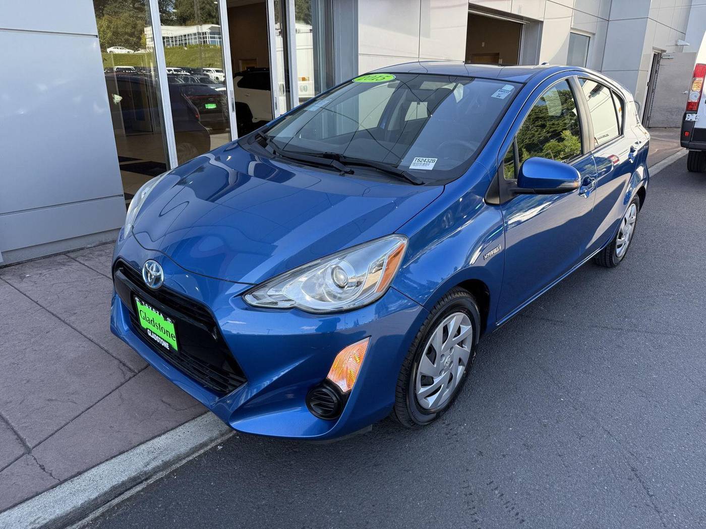 2015 Toyota Prius c Three — Hatchback — 152,440 mi — Gladstone, OR